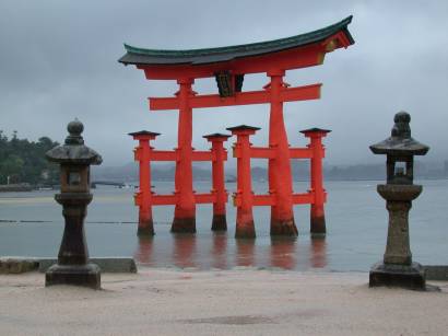 Floating Torii gate at Miyajima